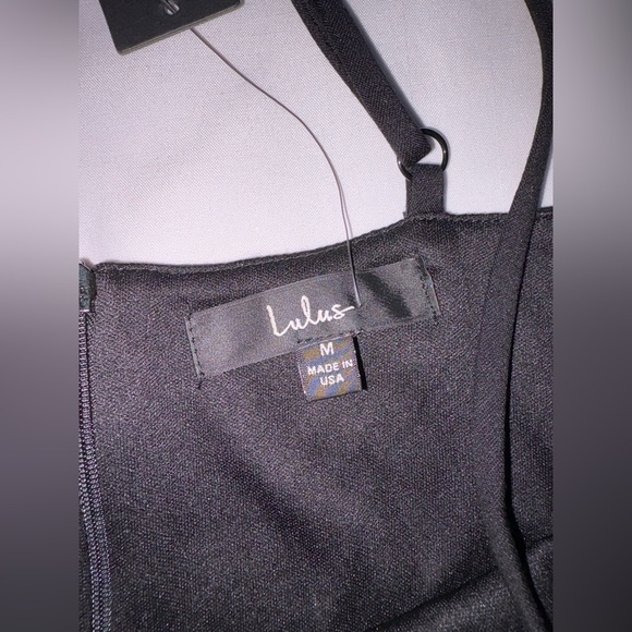 Lulus NWT Size M Black Sealed With A Kiss Ruffle Bodycon Mini Dress - Picture 5 of 9